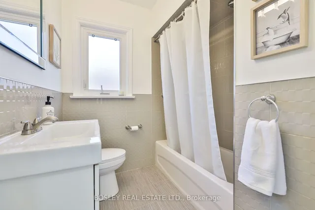 Additional image 25 of 111 Camborne Ave