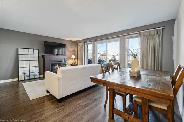 Additional image 18 of 27 Red Clover Cres