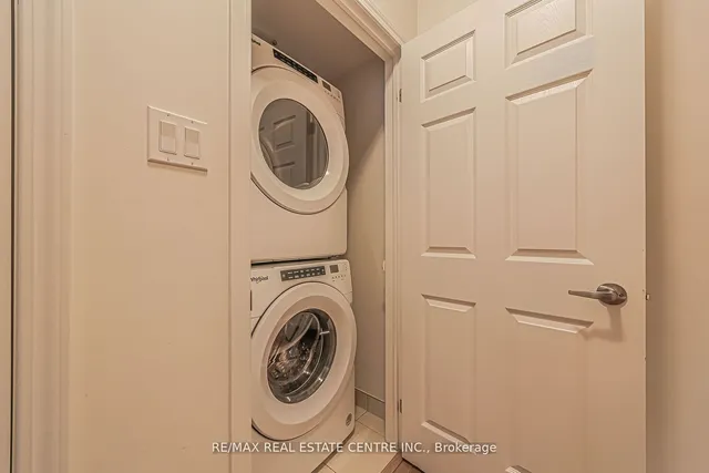 Additional image 8 of 20 Woodstream Dr Unit 8
