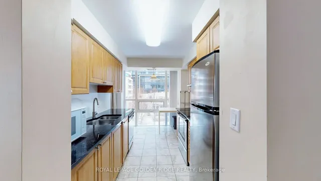 Additional image 4 of 35 Hollywood Ave Unit 509