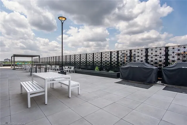 Additional image 44 of 60 Charles St Unit 1601