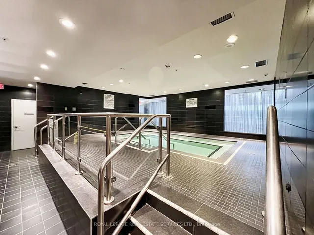 Additional image 32 of 28 Ted Rogers Way Unit 808