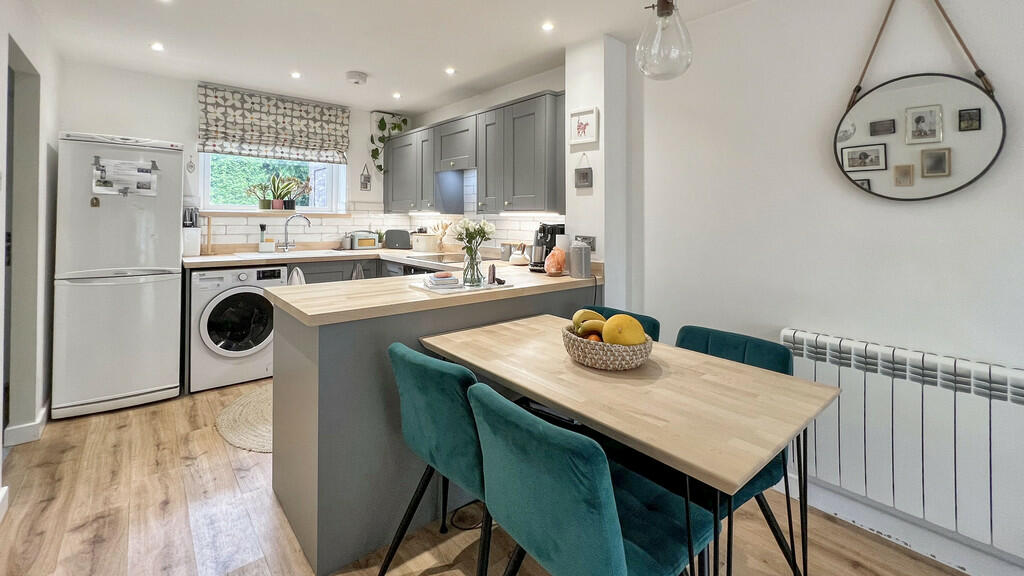 Additional image 4 of Castle View, Westbury