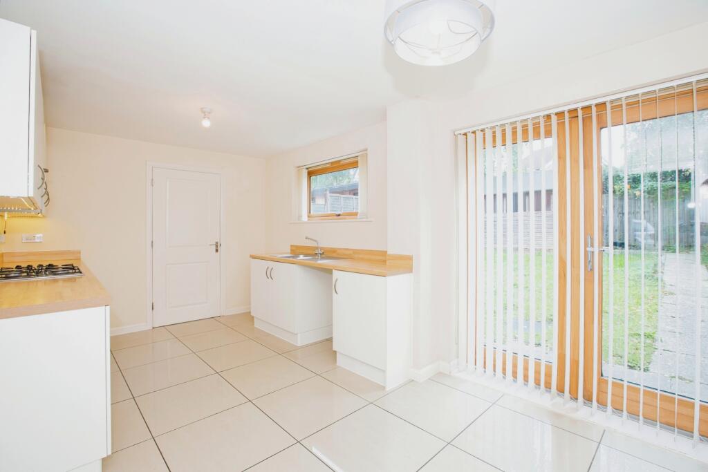 Additional image 5 of Californian Parade, Street, BA16