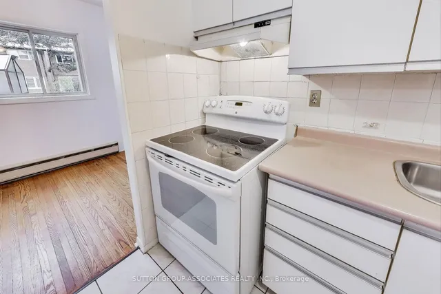 Additional image 10 of 14 London Green Crt Unit 94