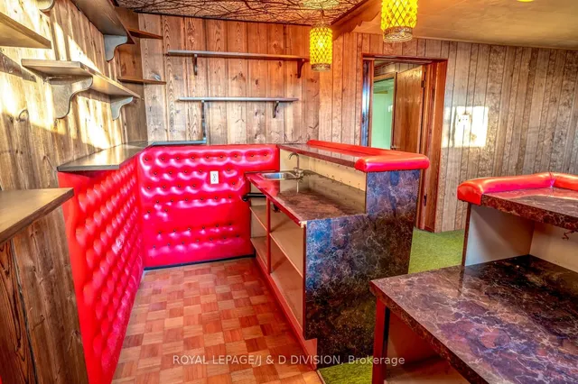 Additional image 28 of 906 Kennedy Rd