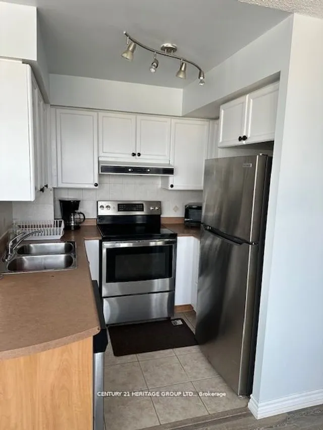 Additional image 15 of 17 Barberry Pl Unit 1802