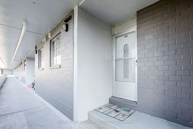 Additional image 3 of 5 SUNNY GLENWAY Unit 320