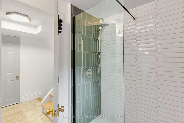 Additional image 30 of 4 Pinehurst Cres