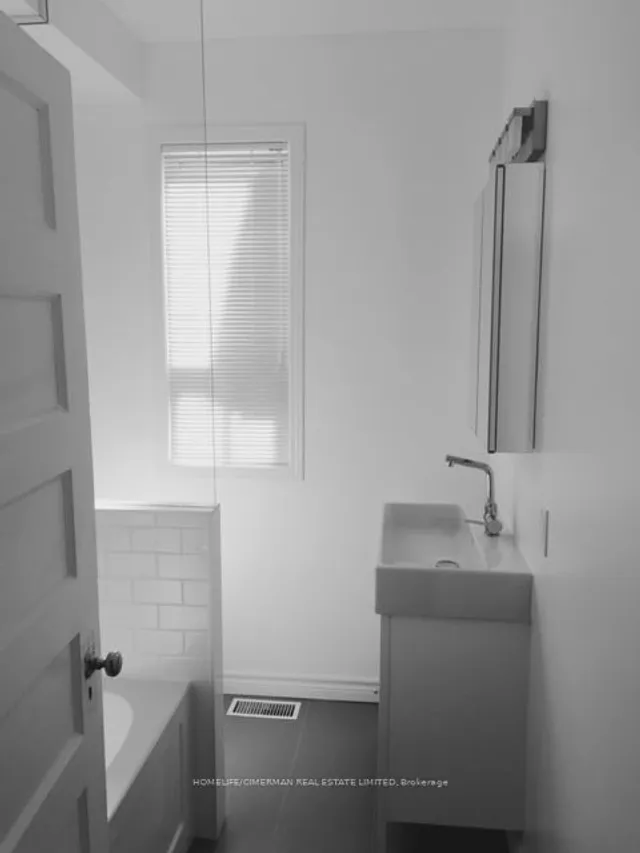 Additional image 22 of 228 Westmoreland Ave