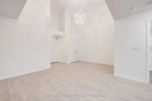 Additional image 8 of 125 Western Battery Rd Unit 213