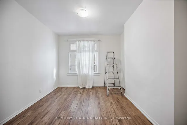 Additional image 12 of 1860 Gerrard St