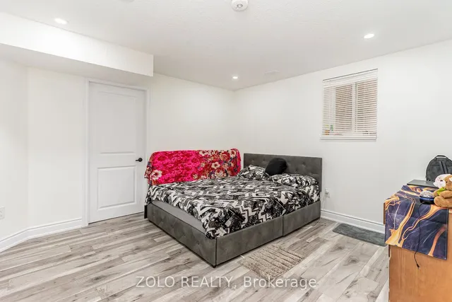 Additional image 7 of 292 Shady Glen Cres