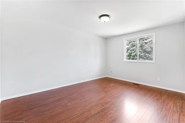 Additional image 21 of 104 Shadeland Cres