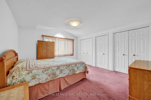 Additional image 24 of 27 Hollyridge Cres