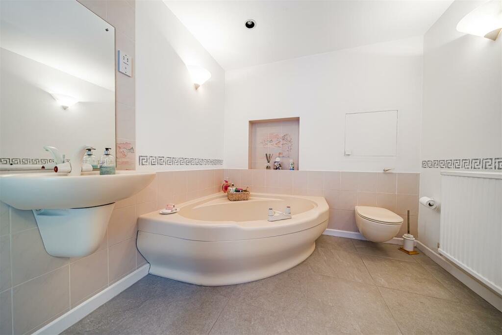 Additional image 17 of Neville Park, Baltonsborough, Glastonbury