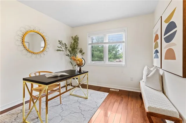 Additional image 19 of 413 Falconridge Dr