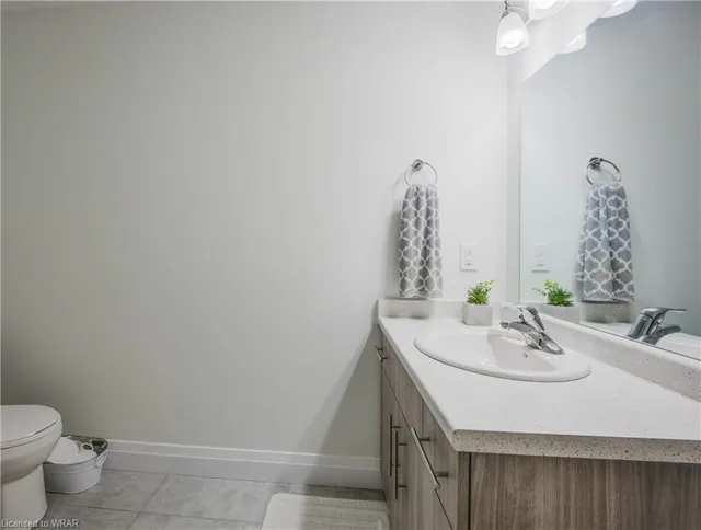 Additional image 25 of 600 Victoria St Unit 9