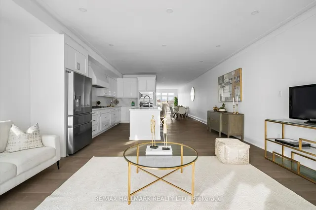 Additional image 9 of 17 Antonio Crt