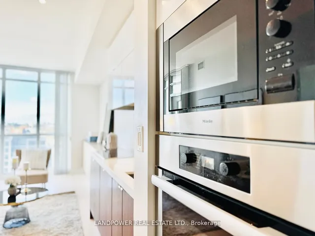 Additional image 6 of 21 Iceboat Terr Unit 3215