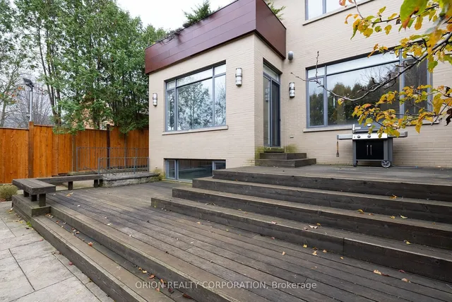 Additional image 35 of 151 Yonge Blvd