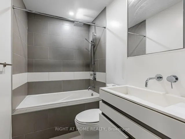 Additional image 22 of 197 Yonge St Unit 1204