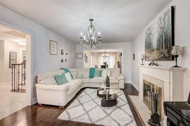 Additional image 9 of 20 Timothy Crt