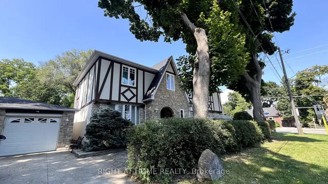 Additional image 40 of 186 Royalavon Cres