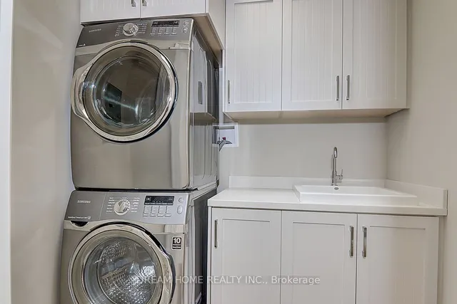 Additional image 29 of 225 Dunforest Ave