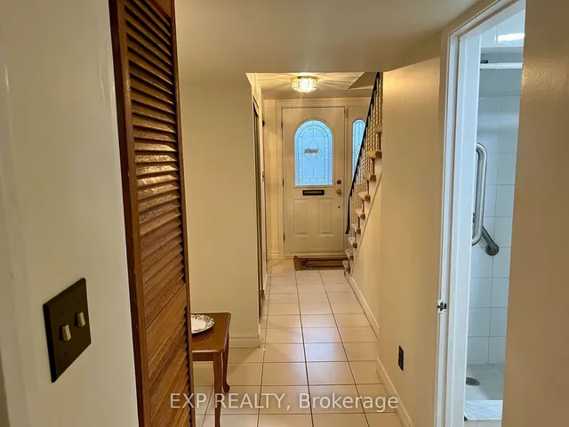 Additional image 32 of 39 Lexington Ave Unit 57