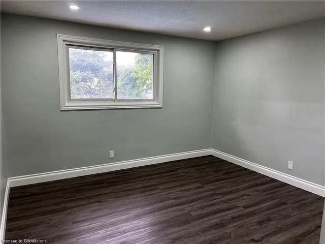 Additional image 23 of 34 Appalachian Cres