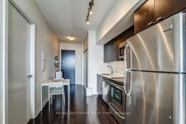 Additional image 4 of 105 The Queens Way Unit 1508