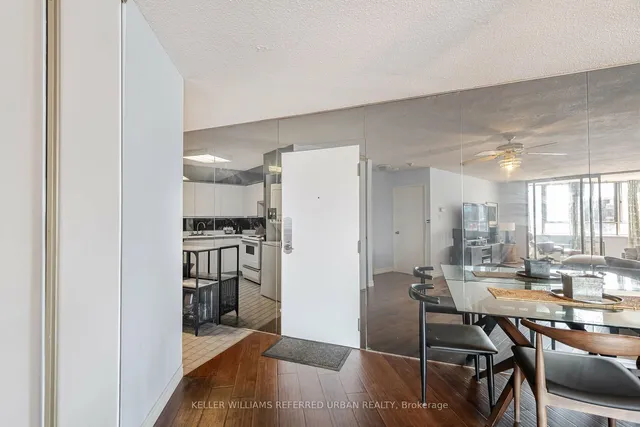 Additional image 3 of 250 Queens Quay Unit 703