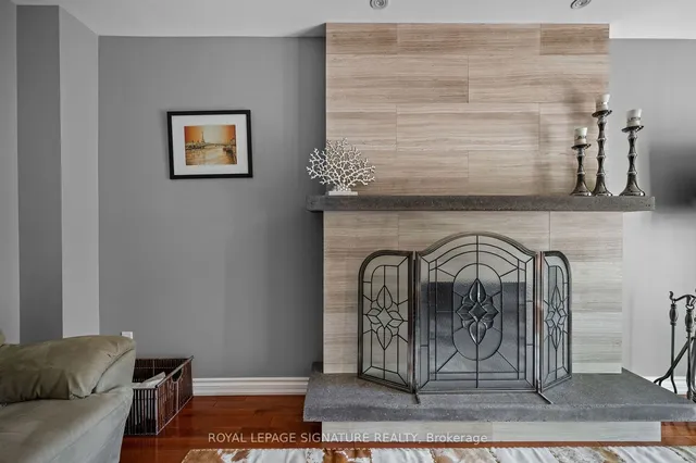 Additional image 8 of 18 Esposito Crt