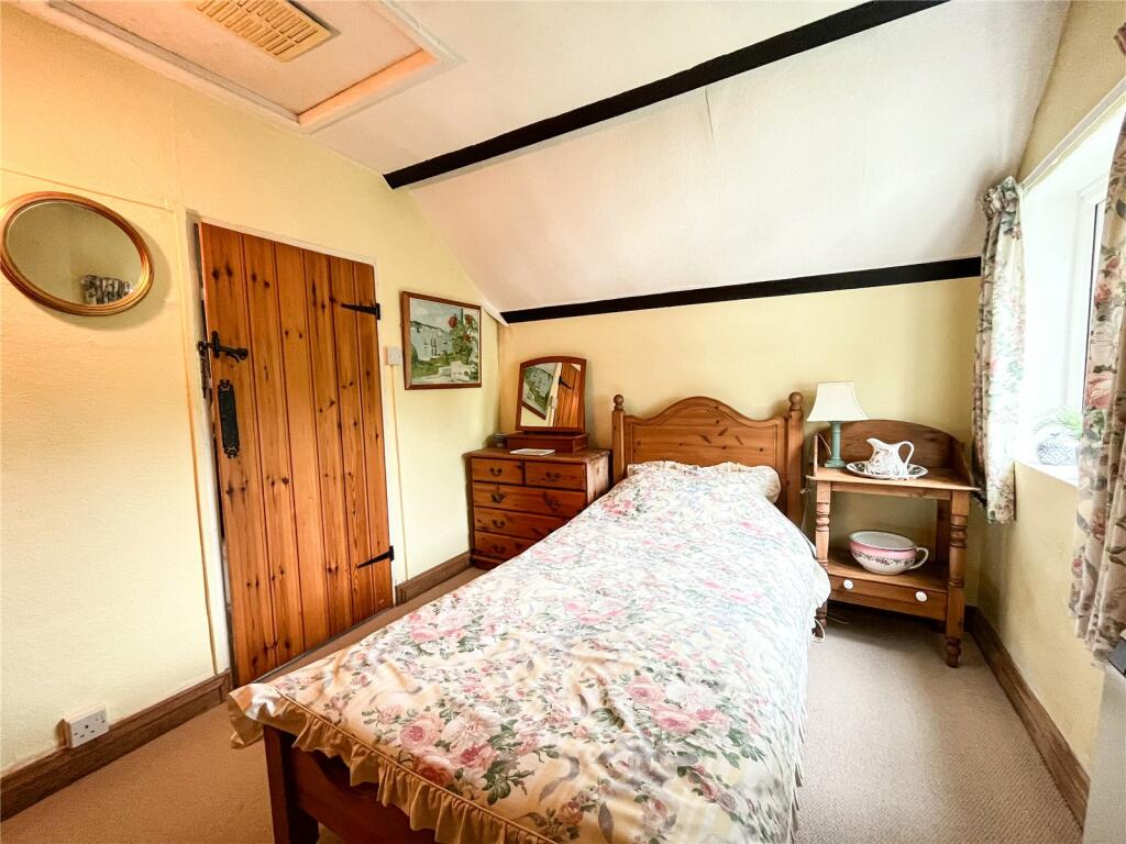 Additional image 8 of The Ball, Bratton