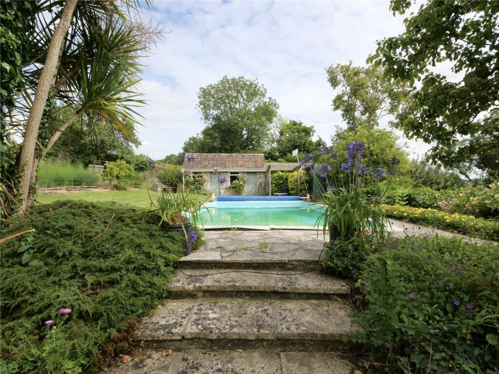 Additional image 18 of Excellent home with land in North Wootton