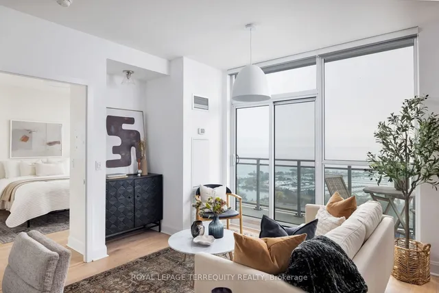 Additional image 8 of 33 Shore Breeze Dr Unit 3401