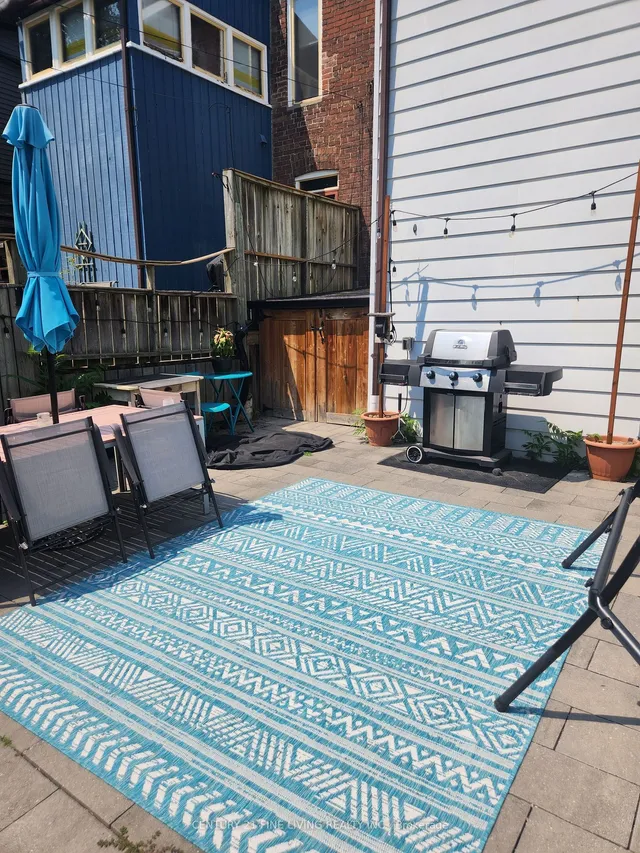 Additional image 27 of 35 Columbine Ave