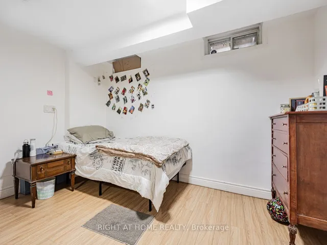 Additional image 28 of 34 Loggerhead Grve