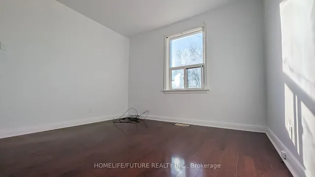 Additional image 15 of 124 North Woodrow Blvd