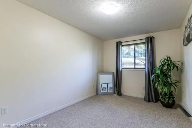 Additional image 13 of 310 Fallowfield Dr