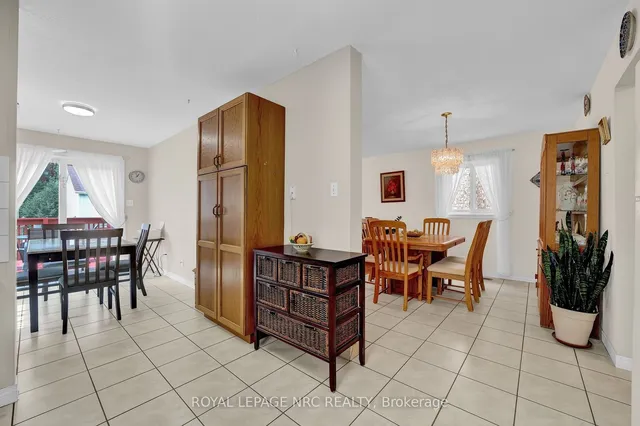 Additional image 12 of 27 Hollyridge Cres