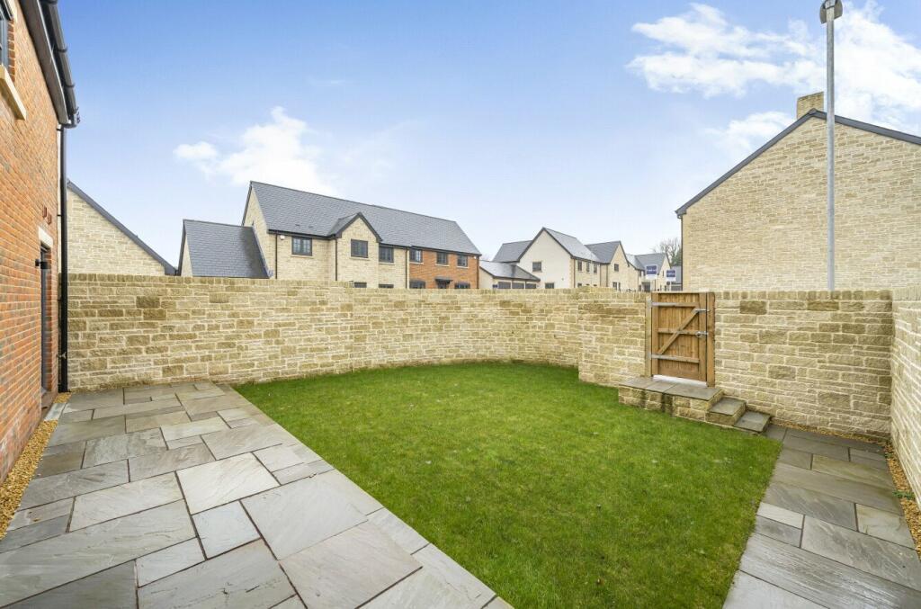 Additional image 5 of King Alfred's Drive, Wincanton, Somerset, BA9