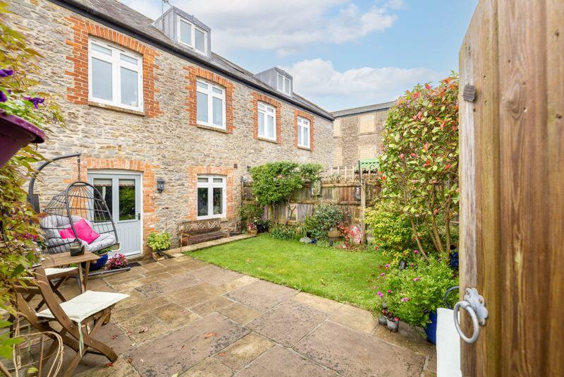 Additional image 25 of Stunning three bedroom Silk Mill conversion in Evercreech