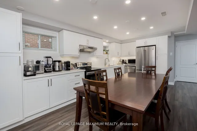 Additional image 28 of 44 Flagstick Crt