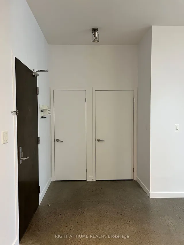 Additional image 23 of 625 Queen St Unit 408