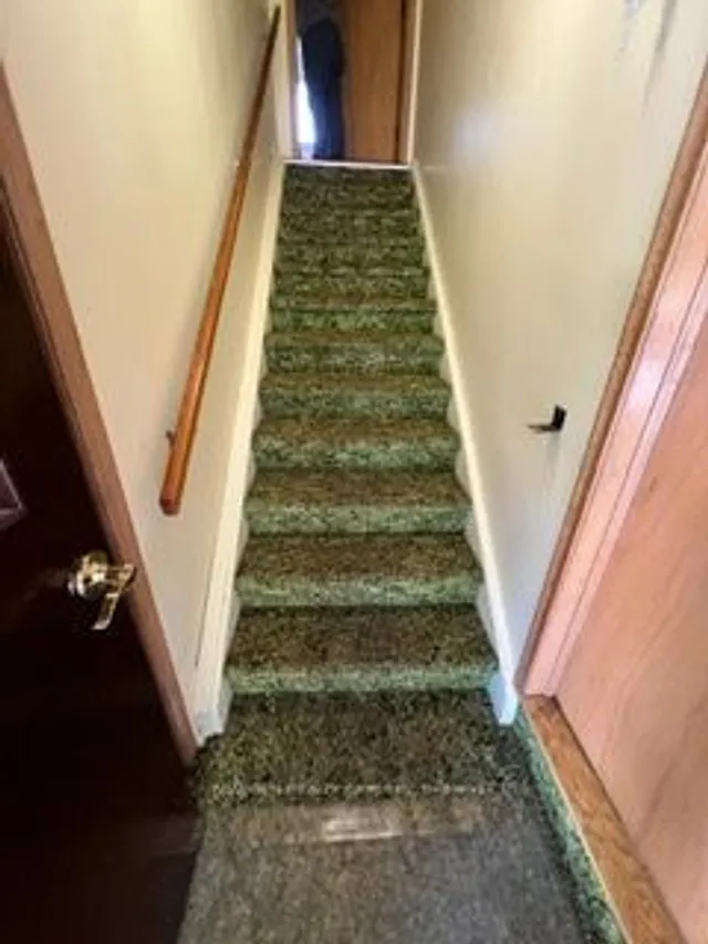 Additional image 37 of 155 Massey Ave