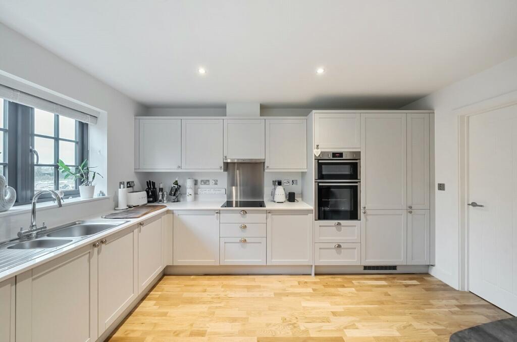 Additional image 6 of King Alfreds Drive, Wincanton, Somerset, BA9