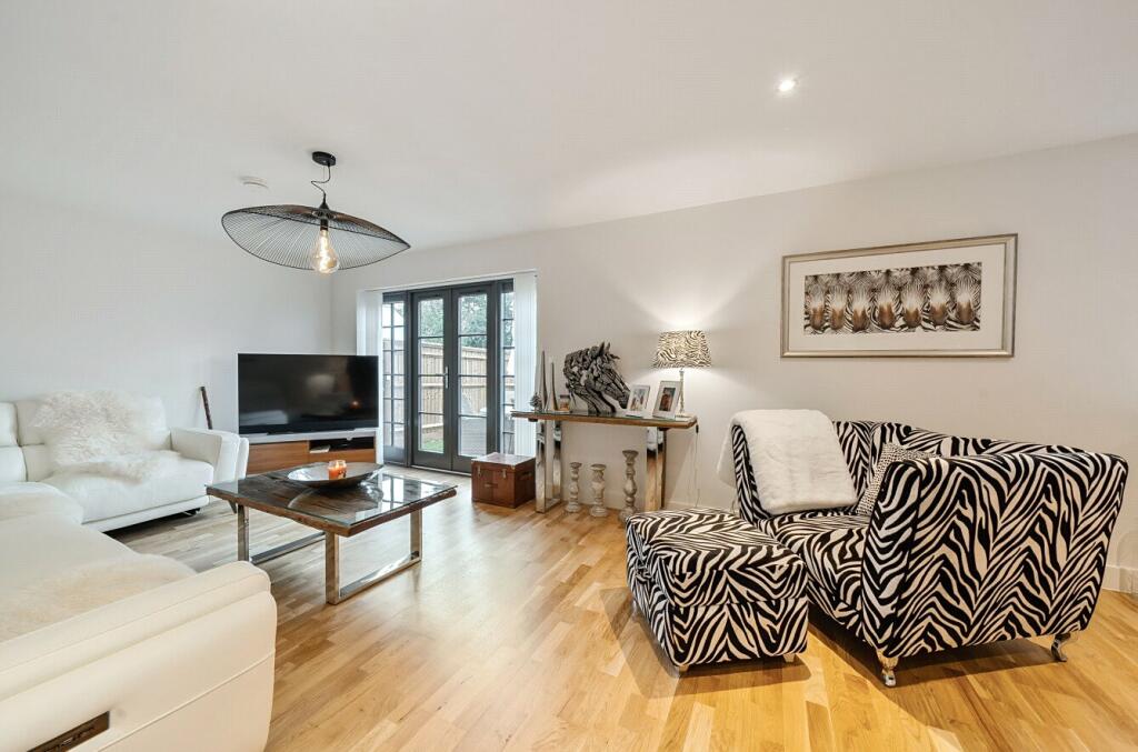 Additional image 2 of King Alfreds Drive, Wincanton, Somerset, BA9