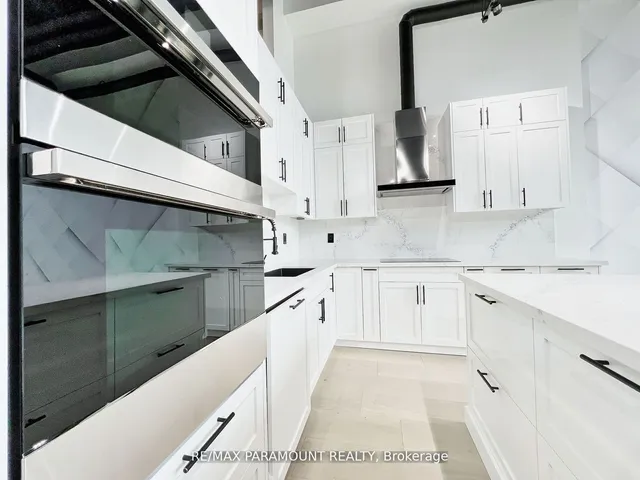 Additional image 12 of 43 Hanna Ave Unit 433